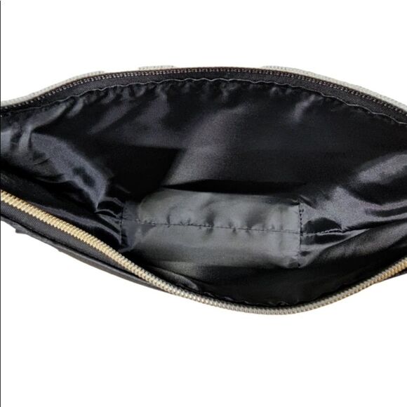Jeffree Star Bat Wing Makeup Bag - Picture 2 of 2